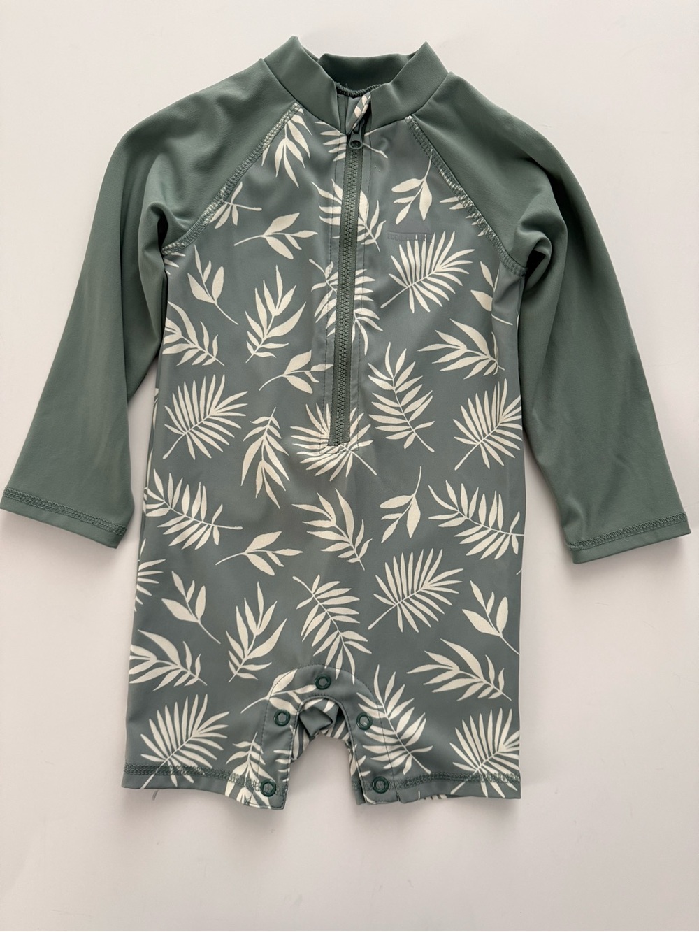 Eddie Bauer Kids Rash Guard UPF 30 lightweight Quick Dry Swimsuit Unisex 18m